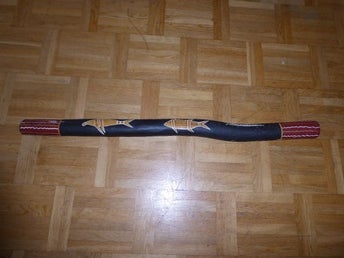 Gammalt didgeridoo cirka 1 meter lång #reapåtradera Tribal Art Stamkonst