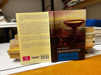Frankenstein av Mary Shelley, Bok. Very Fine