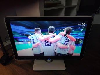 Sharp Aquos 22 tum LCD TV LC-22LE320E