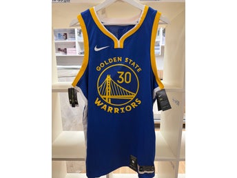 Nike blå, gul och vit baskettröja, storlek 48