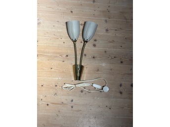 RETRO Vägglampa med dubbla armar