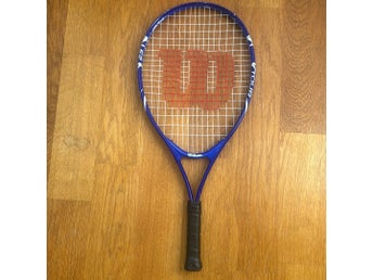 Wilson Tour V23 Tennisracket
