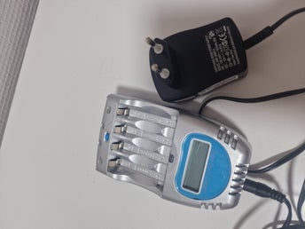 Batteriladdare Vanson