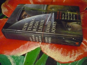 BOK, DEN TUNNA RÖDA LINJEN, JAMES JONES