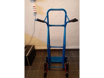 Trappklättare * Trappkärra * Pirra
