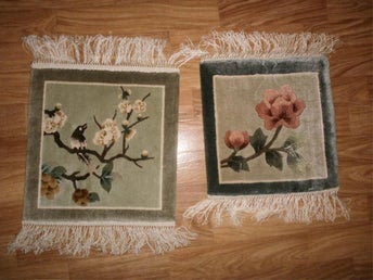 2 mini kinamattor,handknytna i silke, vintage