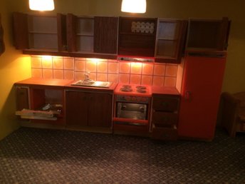 Tre delar kök lundby retro 70 tal. fint skick. på tradera.com