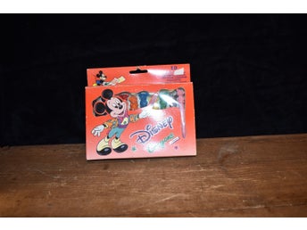 Ett paket med vintage Mickey Mouse kritor