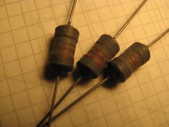 Trådlindade motstånd 860 ohm och 1720 Ohm, 2%, 30st