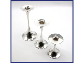 Ljusstakar, 830 silver, "Trumpetti", signerade av Tapio Wirkkala