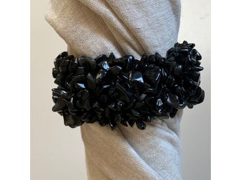 Armband svarta pärlor resår