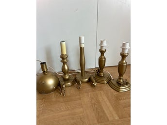 Paket vintage lampf. i guldfärg Sjömarkens Armatur Oriva m.fl. dekorationsdjur.