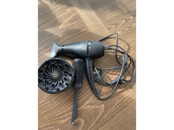 GHD Air Hårfön med diffuser och borste