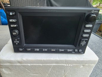Honda bilstereo med GPS och CD-spelare