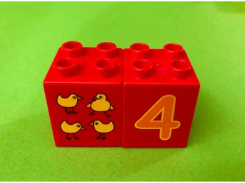 Lego DUPLO 4 År - Röd Kloss 4 Kycklingar - Röd kloss 4a - Födelsedag Tårta