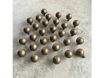 30 stycken – Knopp Boll – Antik Mässing
