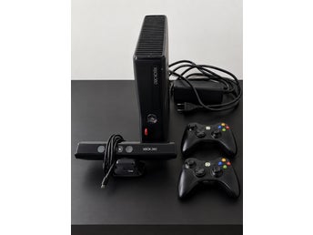 Xbox 360 konsolpaket med 12 spel och tillbehör