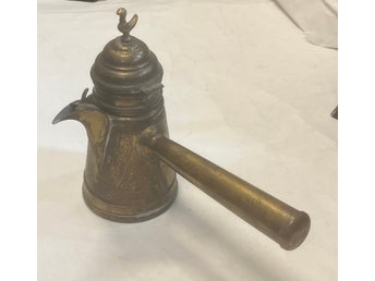 Gammal arabisk Israel tekanna vattenkokare med lock i mässing ca 1900-1940-tal