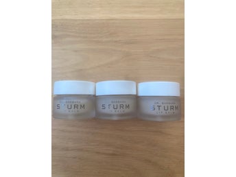 NYA! 3 stycken Plomberade Dr Barbara Sturm Lip Balm!