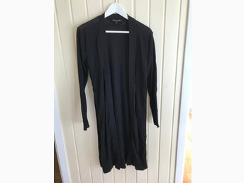 Svart långkofta Kappahl L Svart långkofta Kappahl L