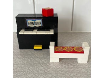 Retro LEGO - Homemaker nr 293 piano med pall och lampa