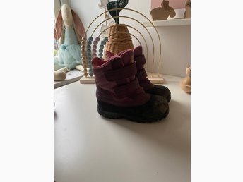 KAVAT Frånö WP Stövlar Damson Plum stl 28 (17.5 cm) KAVAT Frånö WP Stövlar Damson Plum stl 28 (17.5 cm)