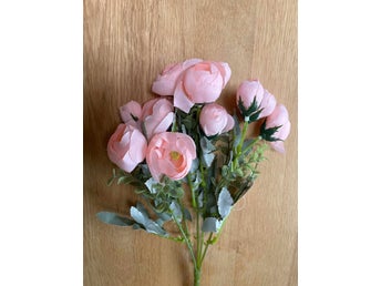 1 Bukett med rosa Blommor