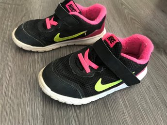 glittriga nike skor glittriga nike skor