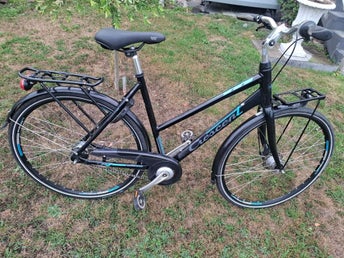 Crescent damcykel med 7 växlar och pakethållare