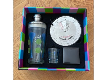 Cocktail Compass Set