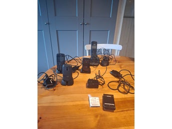 Doro telefon med tillbehör