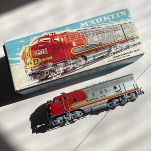 472064_6