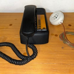 Knapptelefoner | Köp & sälj begagnat & oanvänt på Tradera