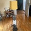 Golvlampa med Buddhamotiv